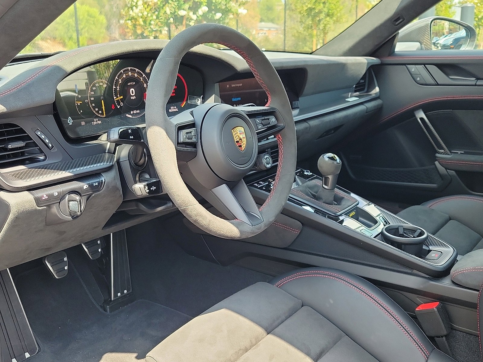 Certified 2025 Porsche 911 GT3 image 4