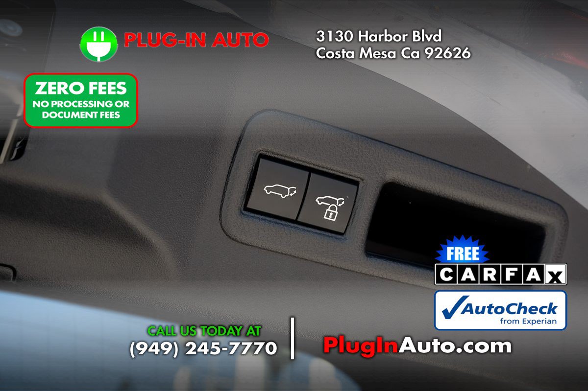 Used 2023 Subaru Solterra AWD image 15