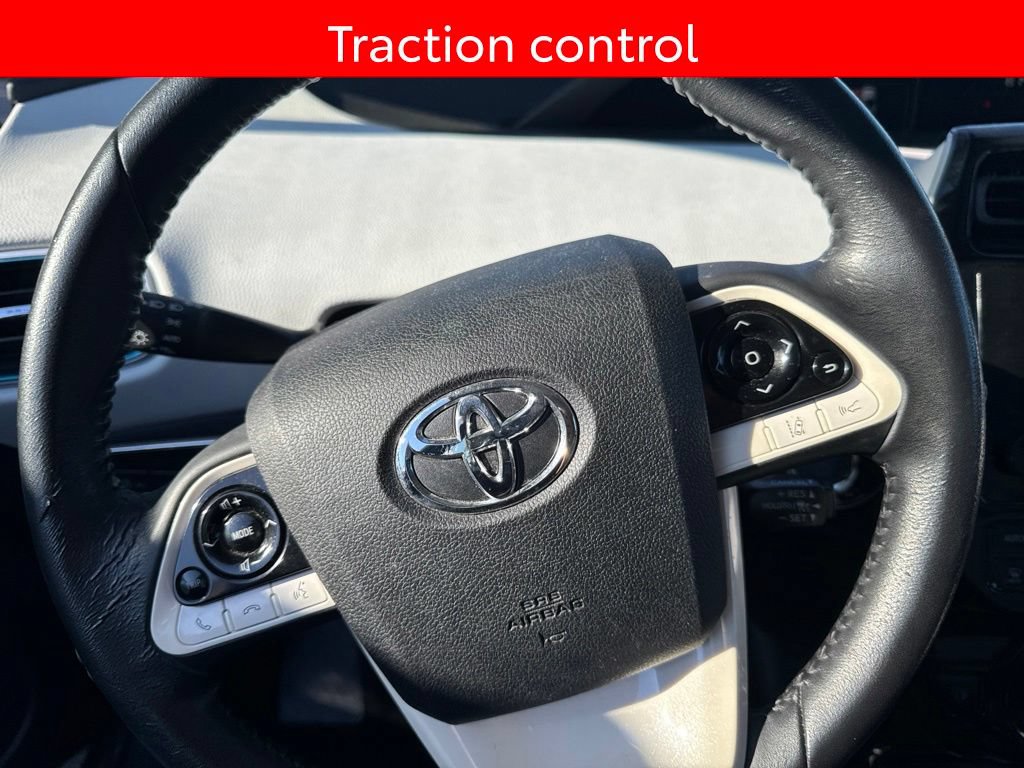 Used 2017 Toyota Prius Four FWD image 6