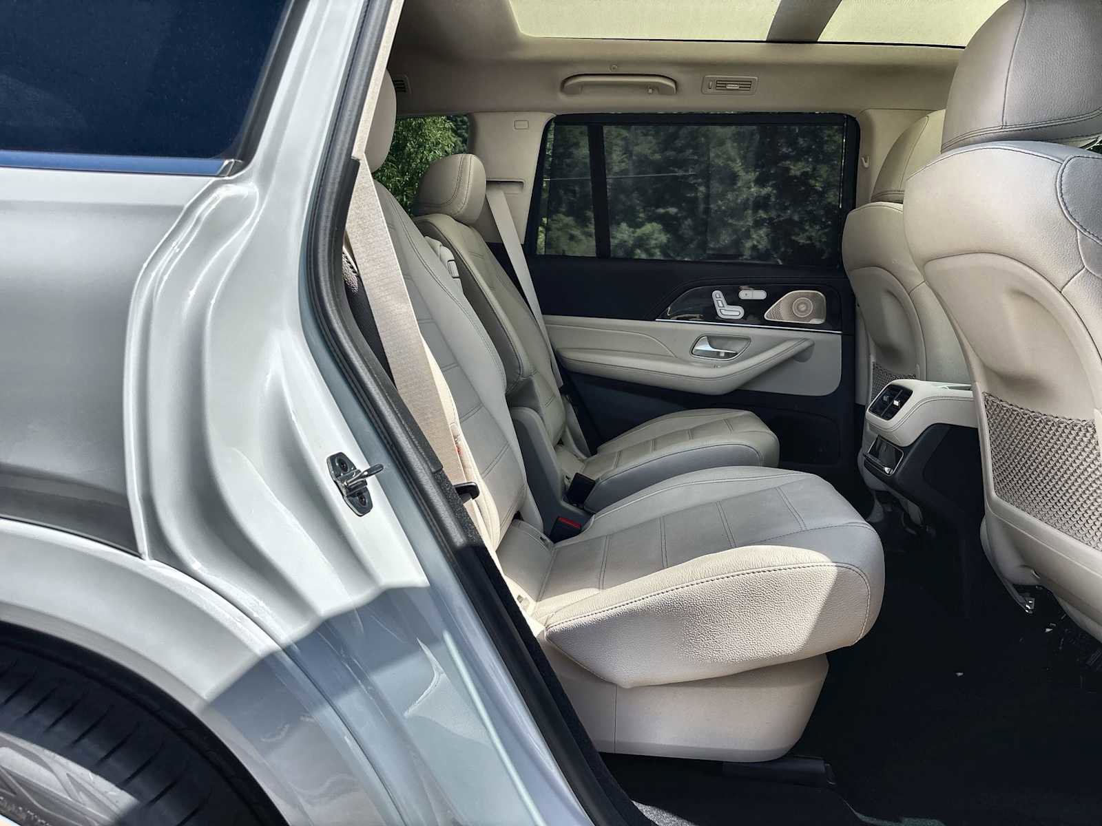 New 2026 Mercedes-Benz GLS 450 4MATIC image 19