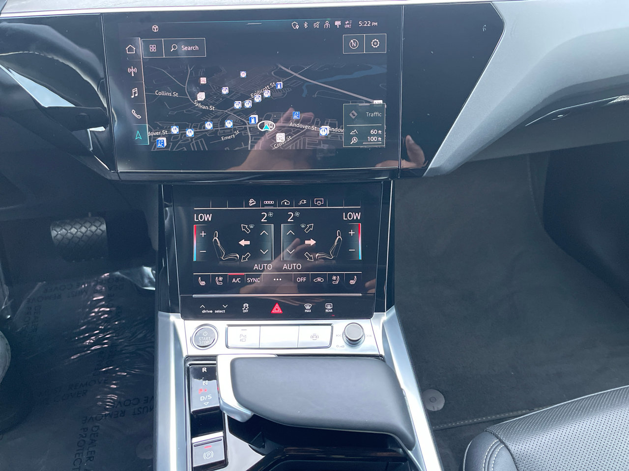 Used 2024 Audi Q8 e-tron Premium Plus w/ Premium Plus Package image 53