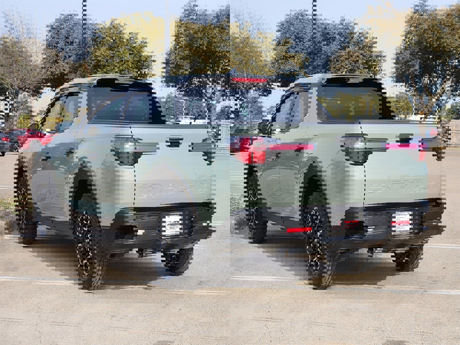 Used 2024 Hyundai Santa Cruz SE image 4