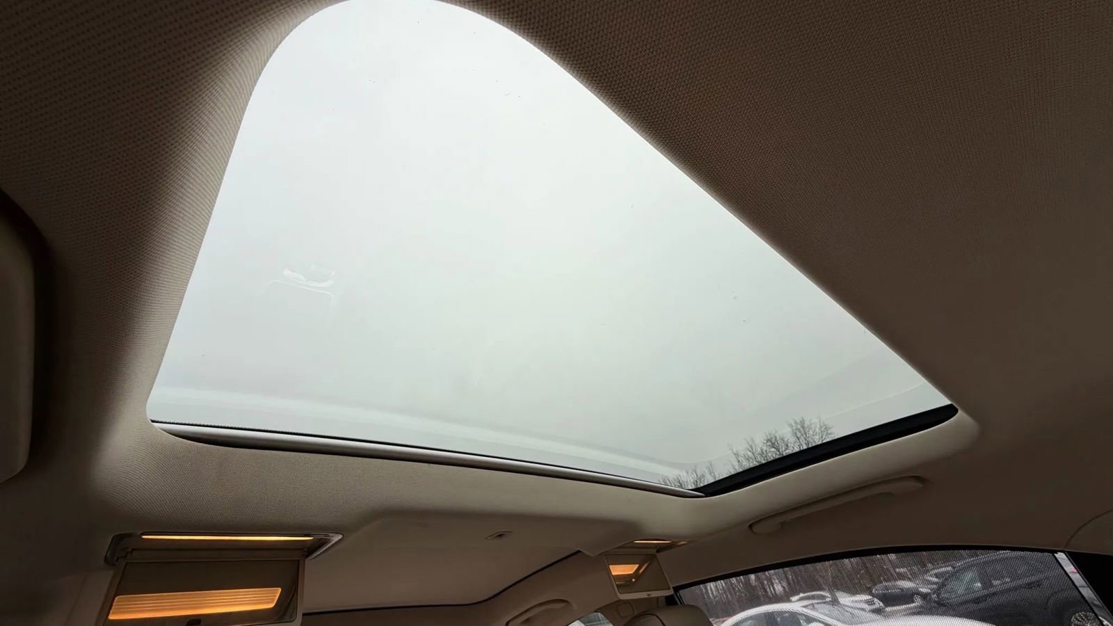 Used 2015 Mercedes-Benz S 550 4MATIC Sedan image 28