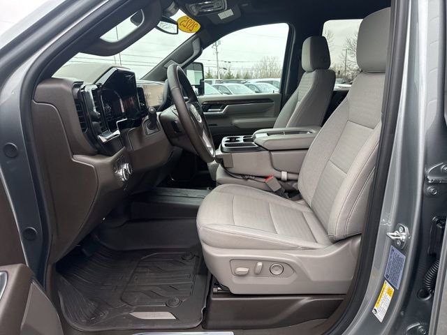 Used 2025 GMC Sierra 2500 SLE w/ SLE Value Package; image 18