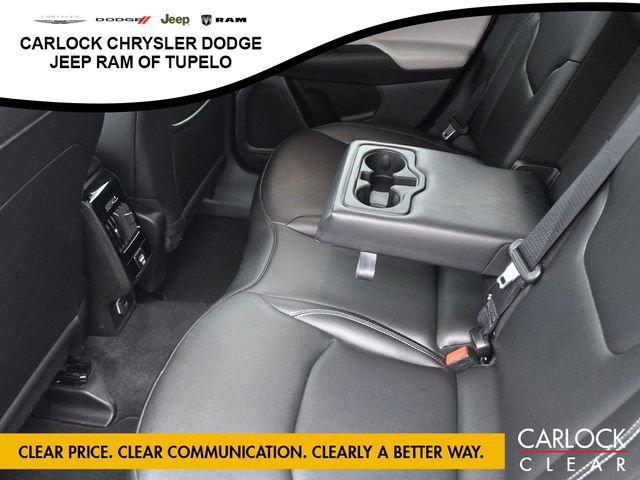 Used 2025 Jeep Compass Limited image 34