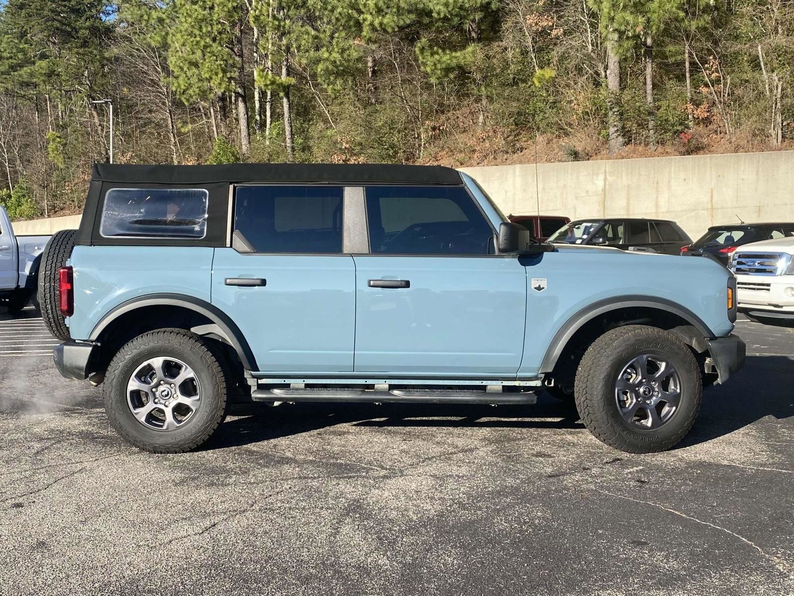 Used 2023 Ford Bronco Big Bend image 2