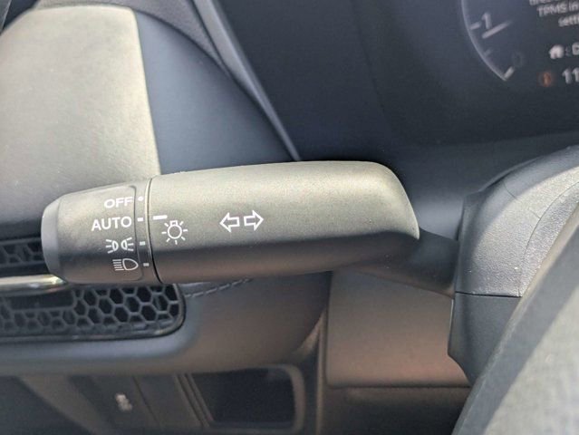 New 2026 Honda HR-V LX image 26
