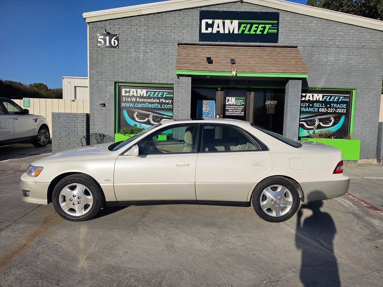 Used 2000 Lexus ES 330 FWD image 17