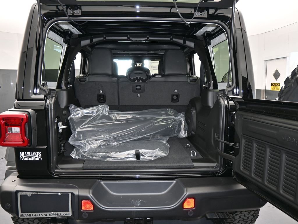 New 2026 Jeep Wrangler Unlimited Rubicon 392 image 33
