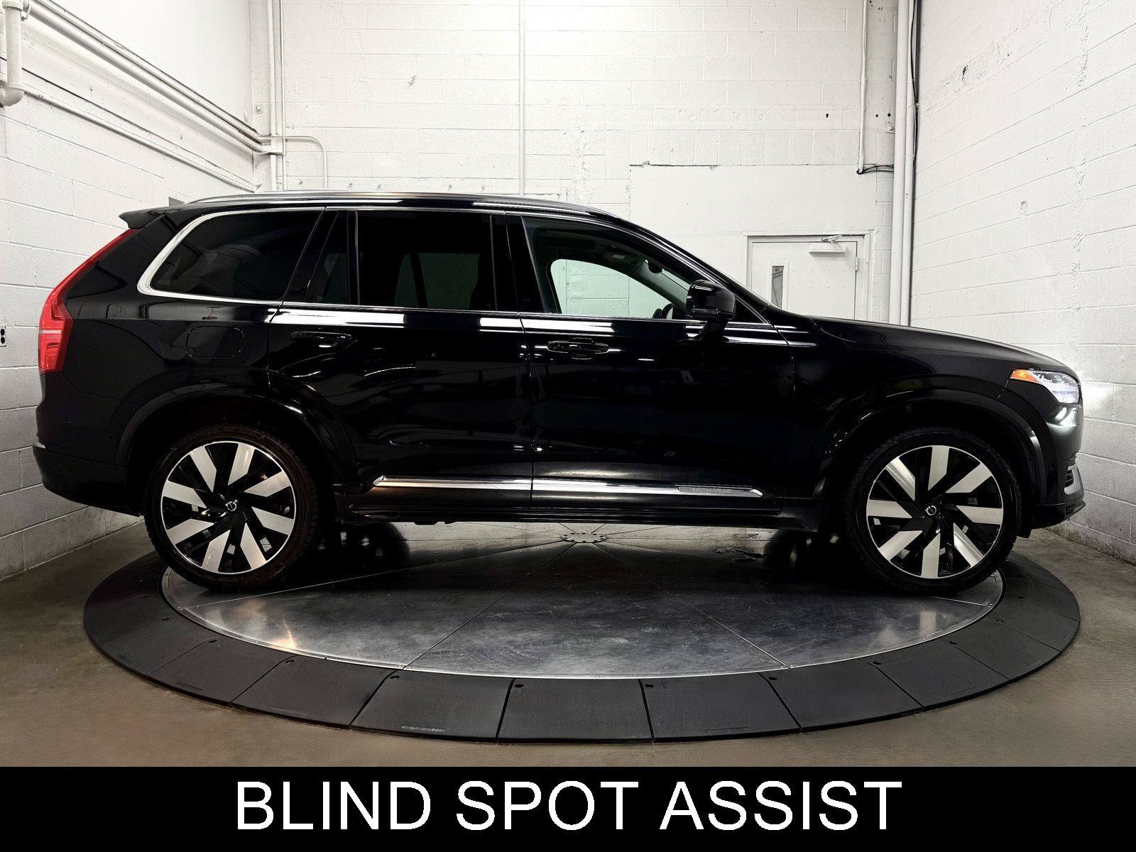 Used 2023 Volvo XC90 T8 Ultimate w/ Protection Package Premier AWD/4WD image 11