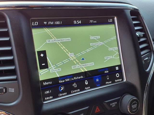 Used 2018 Jeep Grand Cherokee Altitude AWD/4WD image 8