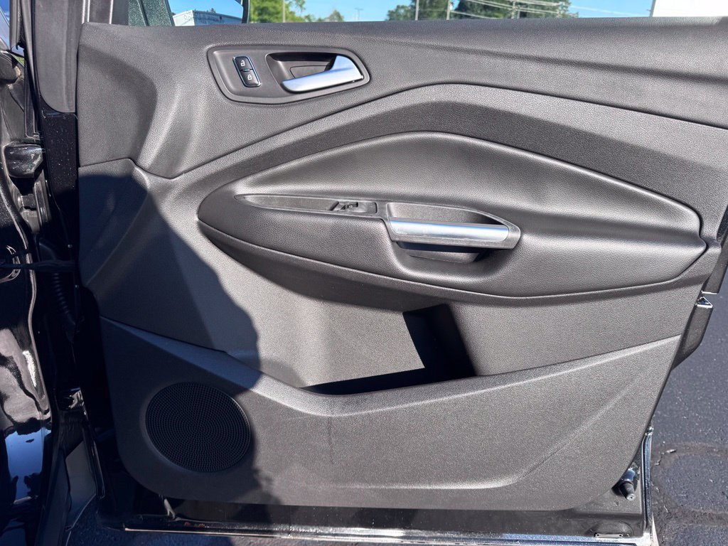 Used 2014 Ford Escape SE w/ Equipment Group 201A AWD/4WD image 21