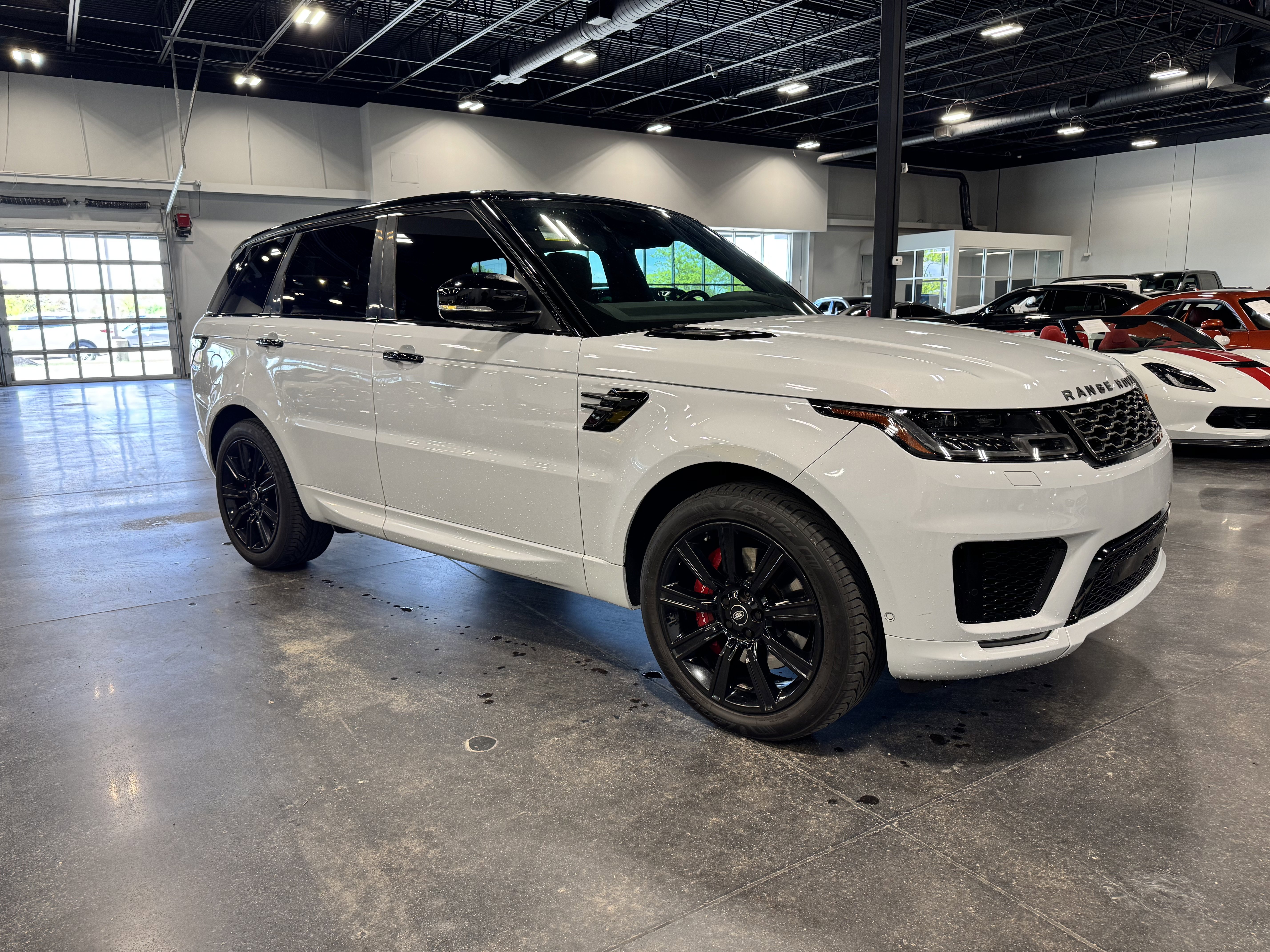 Used 2021 Land Rover Range Rover Sport HSE Dynamic image 16