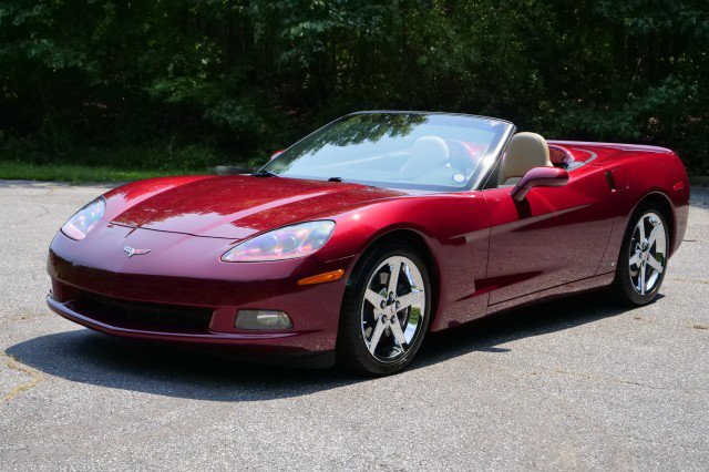 Used 2007 Chevrolet Corvette Convertible w/ Preferred Equipment Group RWD image 6