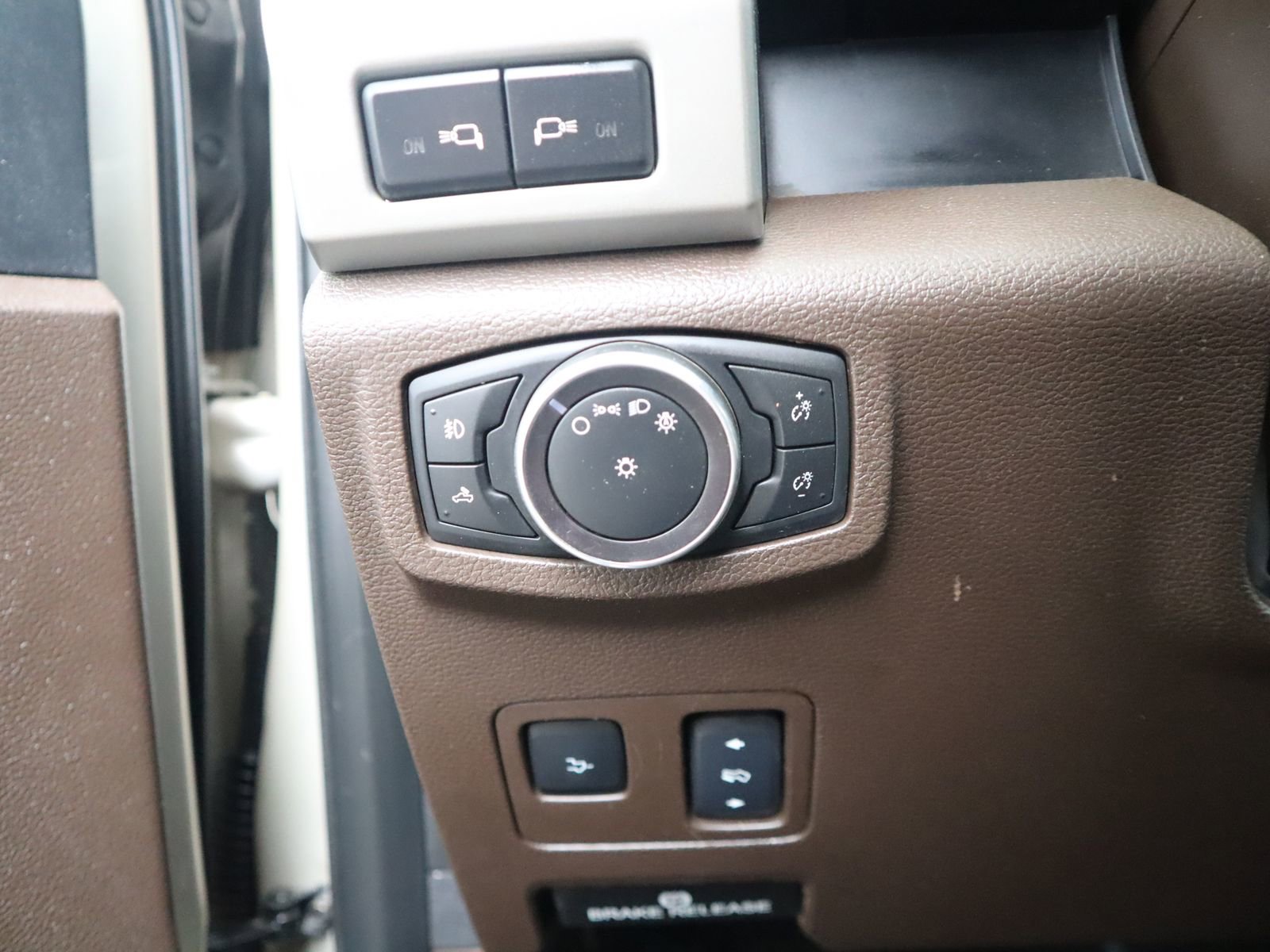 Used 2017 Ford F250 King Ranch w/ Chrome Package image 42