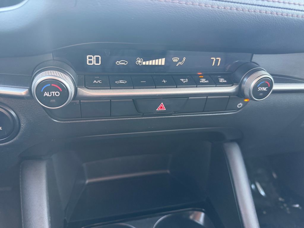 Used 2025 MAZDA MAZDA3 s image 19
