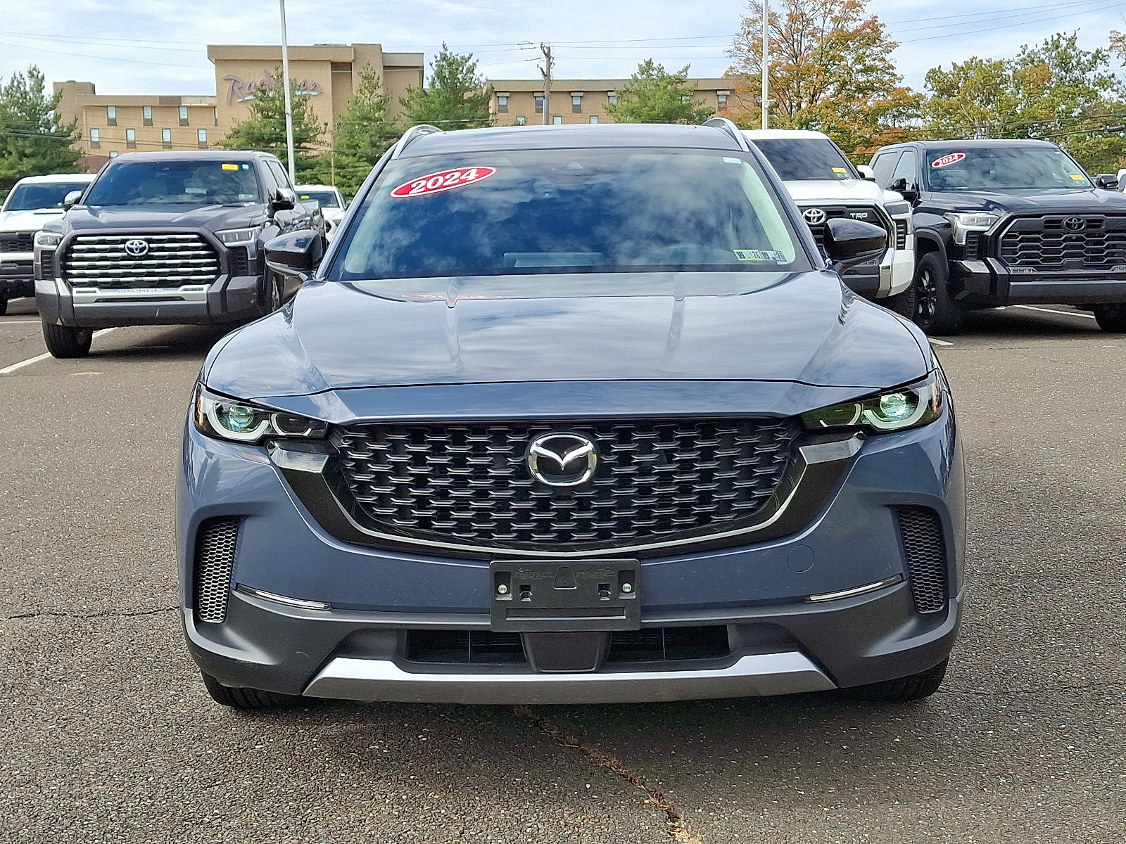 Used 2024 MAZDA CX-50 AWD 2.5 Turbo image 2