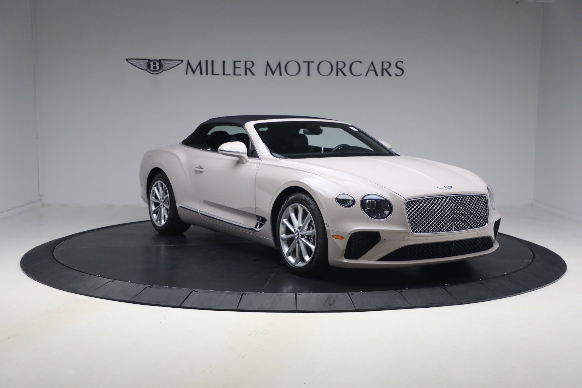 Used 2020 Bentley Continental GT V8 AWD/4WD image 21