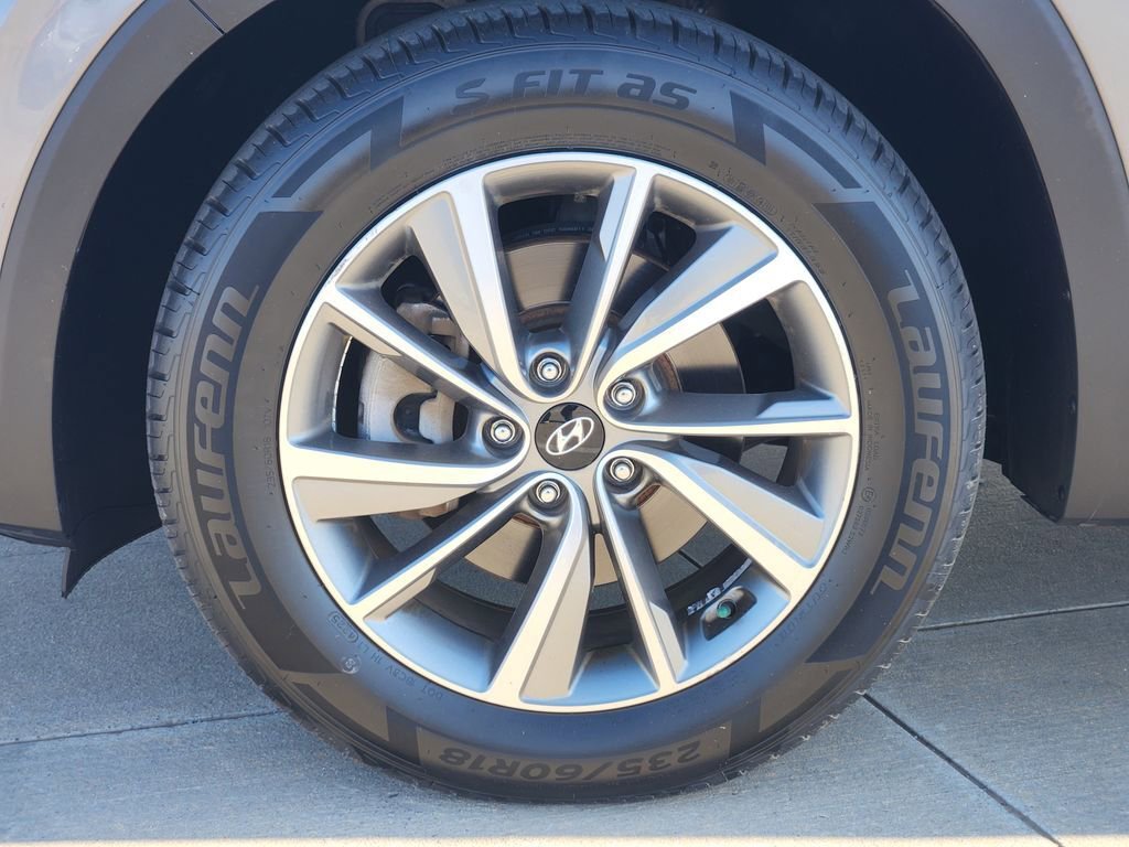 Used 2019 Hyundai Santa Fe SEL image 13