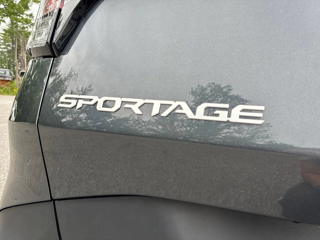 Used 2023 Kia Sportage LX AWD/4WD image 48