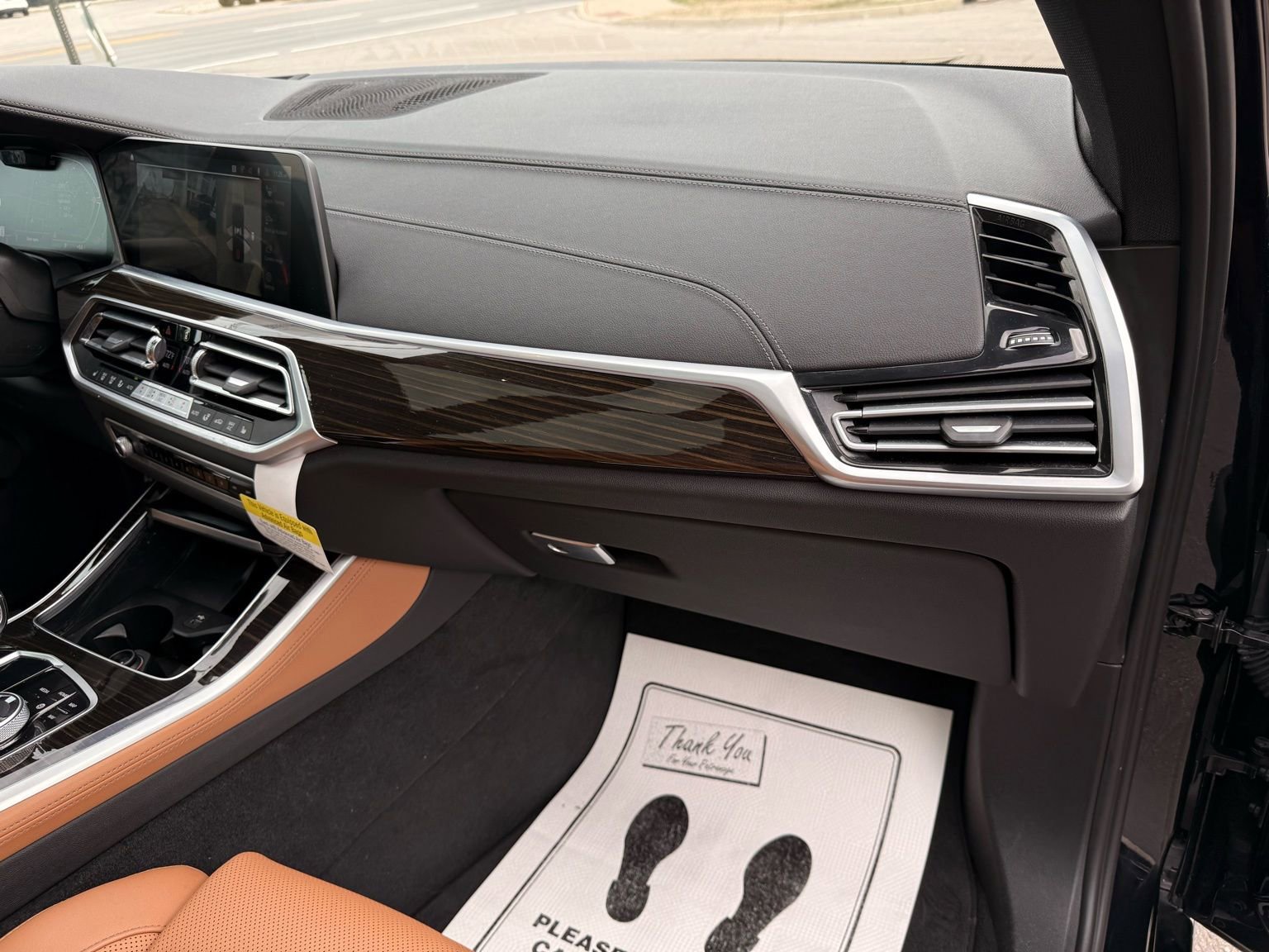 Used 2023 BMW X5 xDrive40i w/ Executive Package image 22