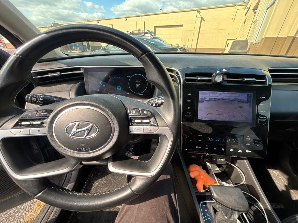 Used 2022 Hyundai Tucson SEL w/ Convenience + Premium Package FWD image 9