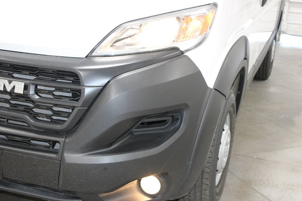 Used 2025 RAM ProMaster 2500 w/ Convenience Group FWD image 13