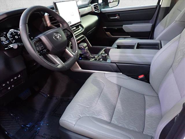 Used 2024 Toyota Tundra Limited AWD/4WD image 12