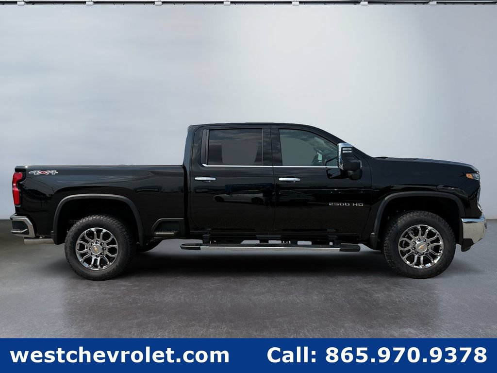New 2026 Chevrolet Silverado 2500 LTZ w/ LTZ Convenience Package AWD/4WD image 2