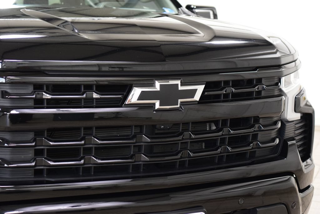Used 2025 Chevrolet Silverado 1500 RST w/ RST All Star Premium Package AWD/4WD image 11