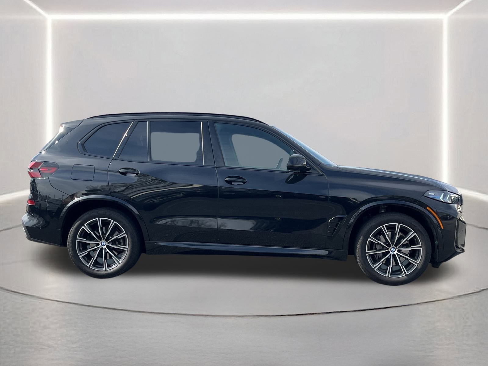 Used 2026 BMW X5 xDrive40i AWD/4WD image 33