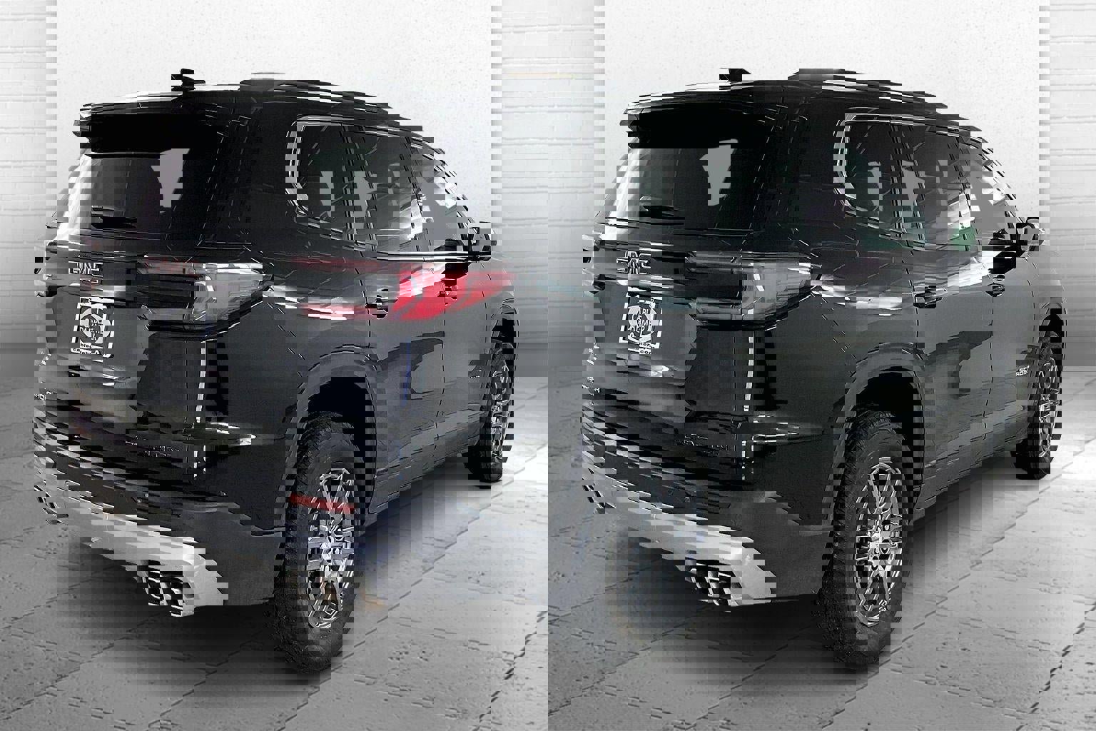 Used 2025 GMC Acadia Elevation image 5