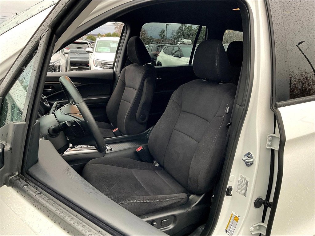 Used 2022 Honda Pilot Sport image 9