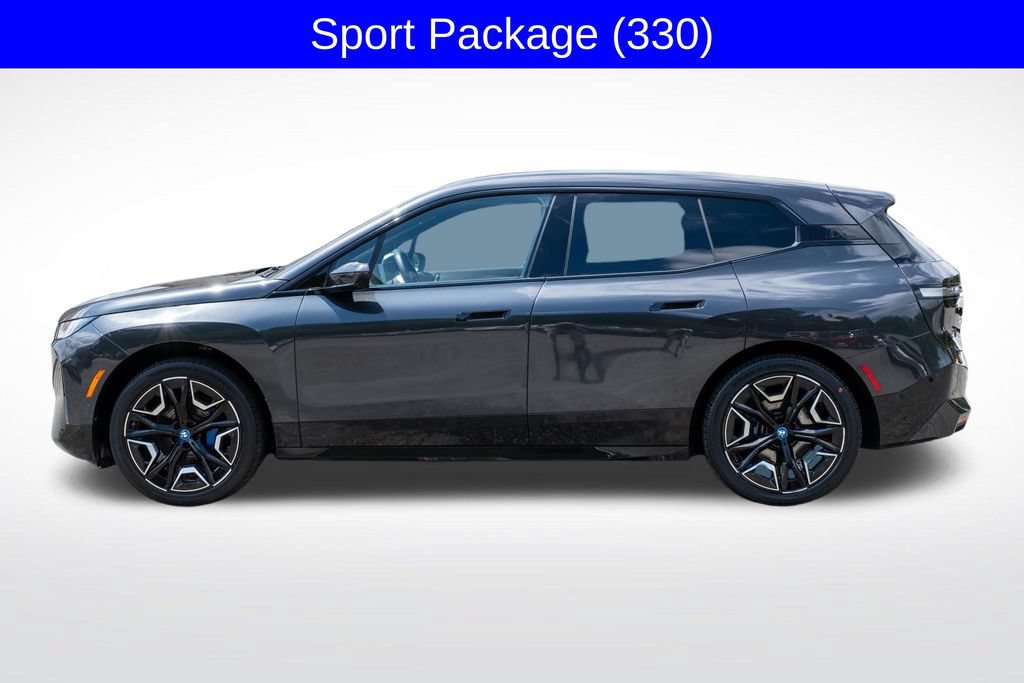 Used 2024 BMW iX xDrive50 w/ Sport Package AWD/4WD image 5