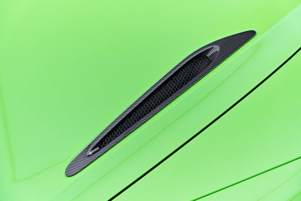 Used 2025 McLaren 750S Spider RWD image 41