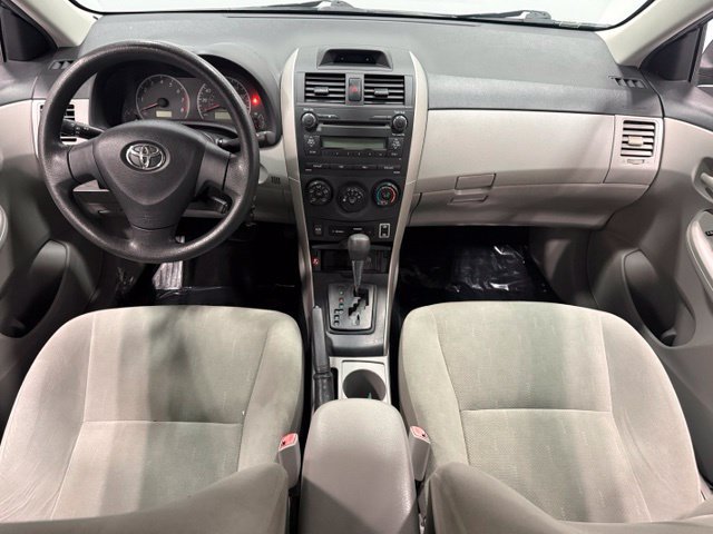 Used 2013 Toyota Corolla L FWD image 21
