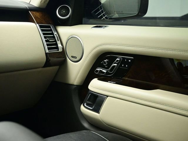 Used 2020 Land Rover Range Rover HSE AWD/4WD image 45