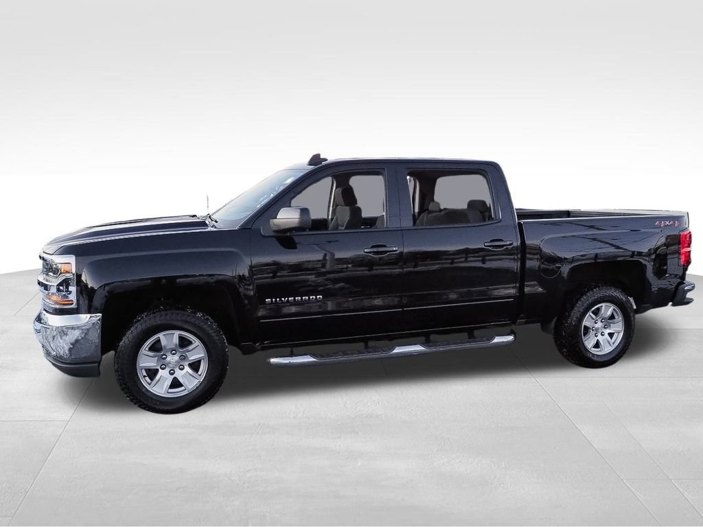 Used 2018 Chevrolet Silverado 1500 LT w/ All Star Edition image 4