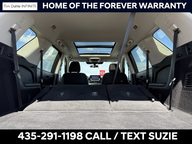 Used 2023 Nissan Pathfinder SV w/ SV Premium Package image 22