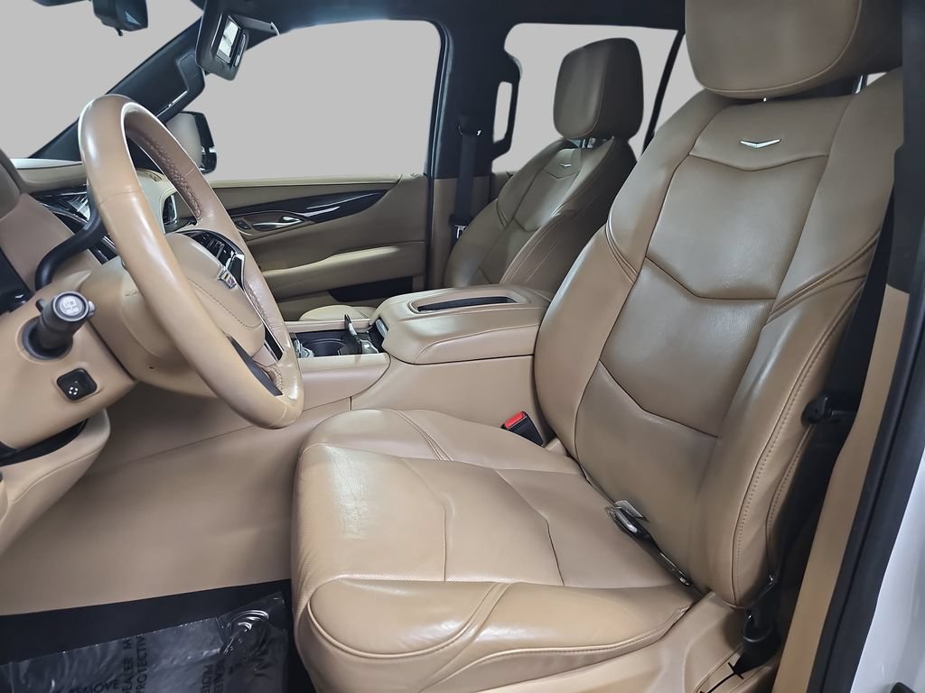 Used 2019 Cadillac Escalade Platinum AWD/4WD image 21