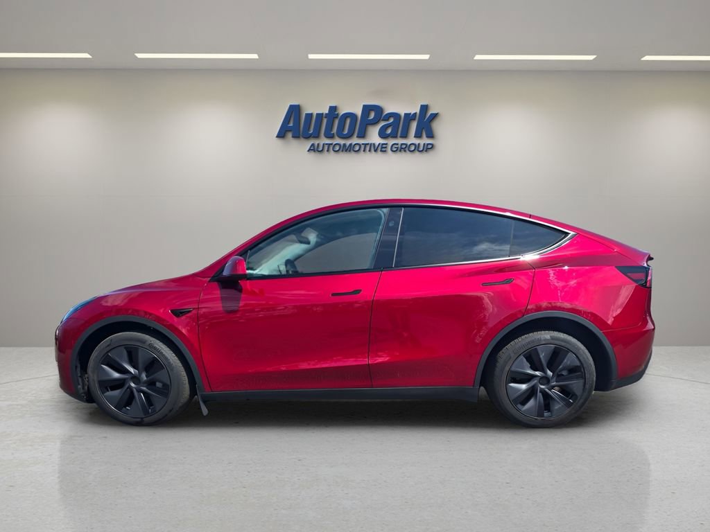 Used 2025 Tesla Model Y Long Range image 4