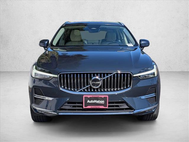 Used 2023 Volvo XC60 B6 Ultimate w/ Climate Package image 2
