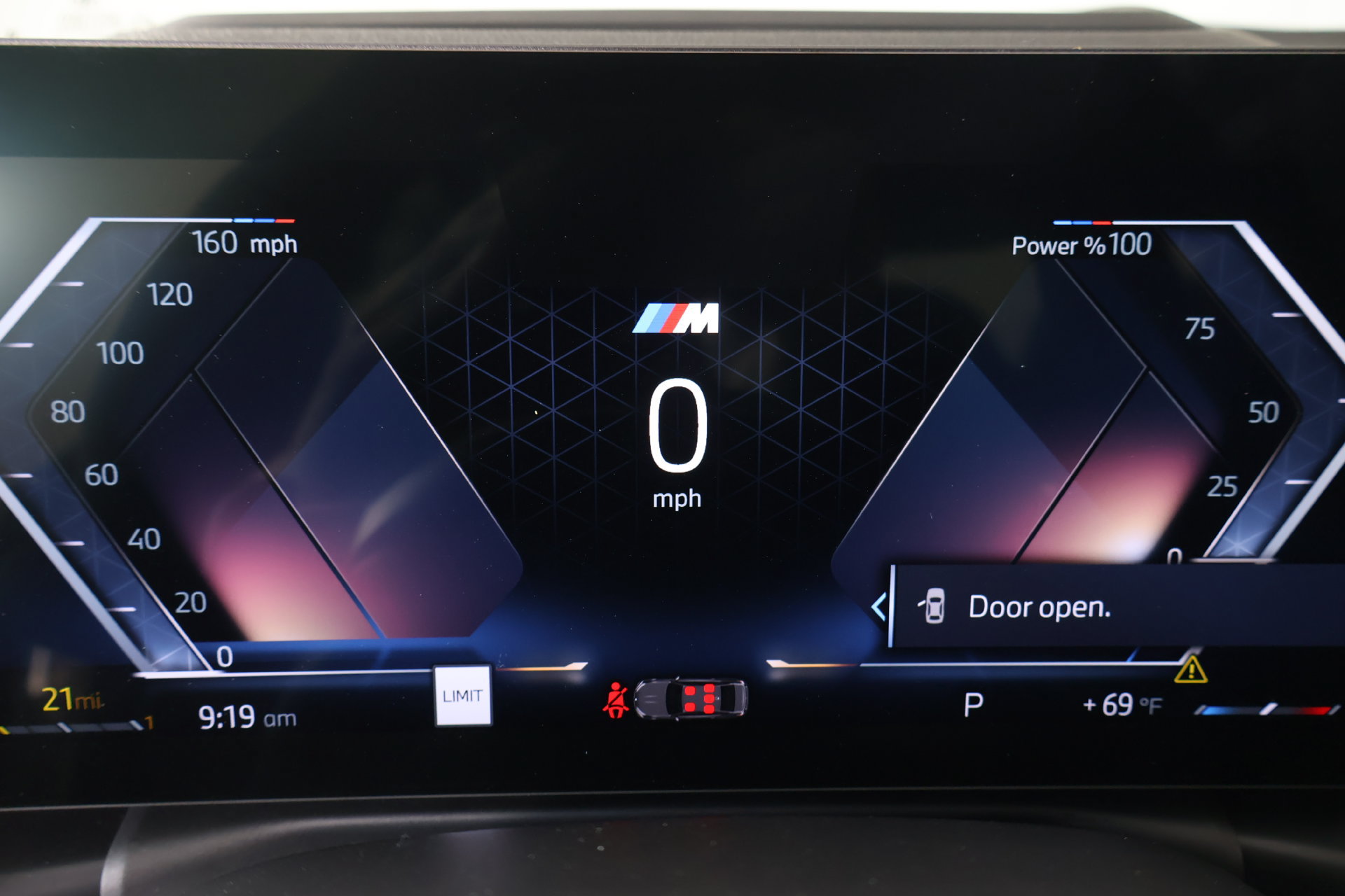 New 2026 BMW 330i xDrive Sedan w/ M Sport Package AWD/4WD image 4