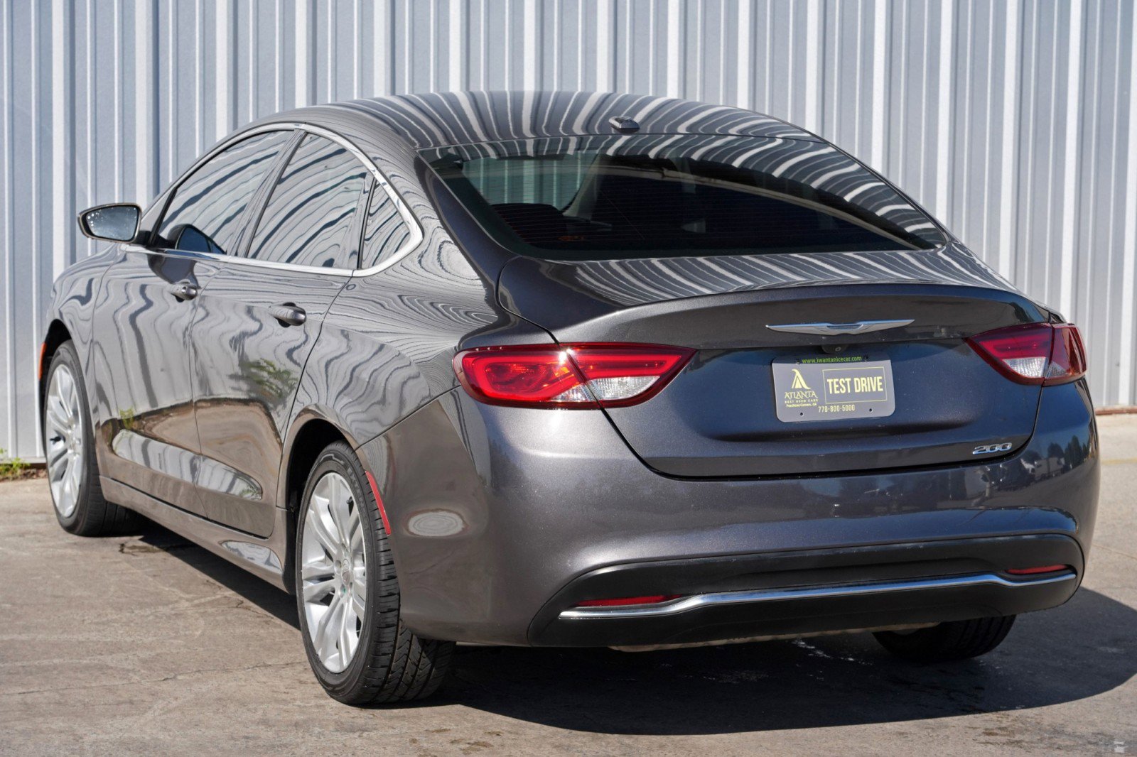 Used 2015 Chrysler 200 Limited w/ Convenience Group image 42