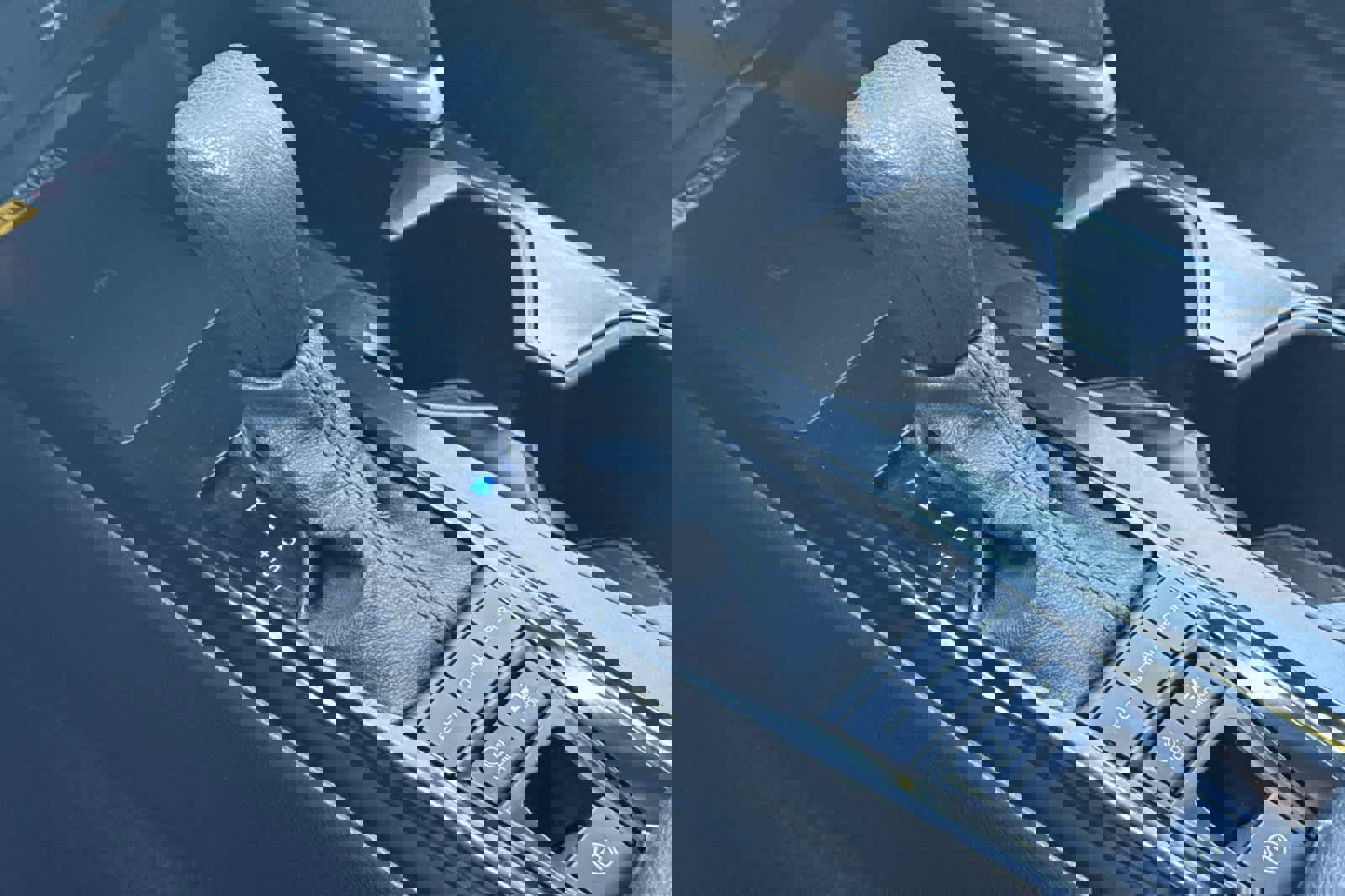 Used 2025 Toyota Camry LE AWD/4WD image 20