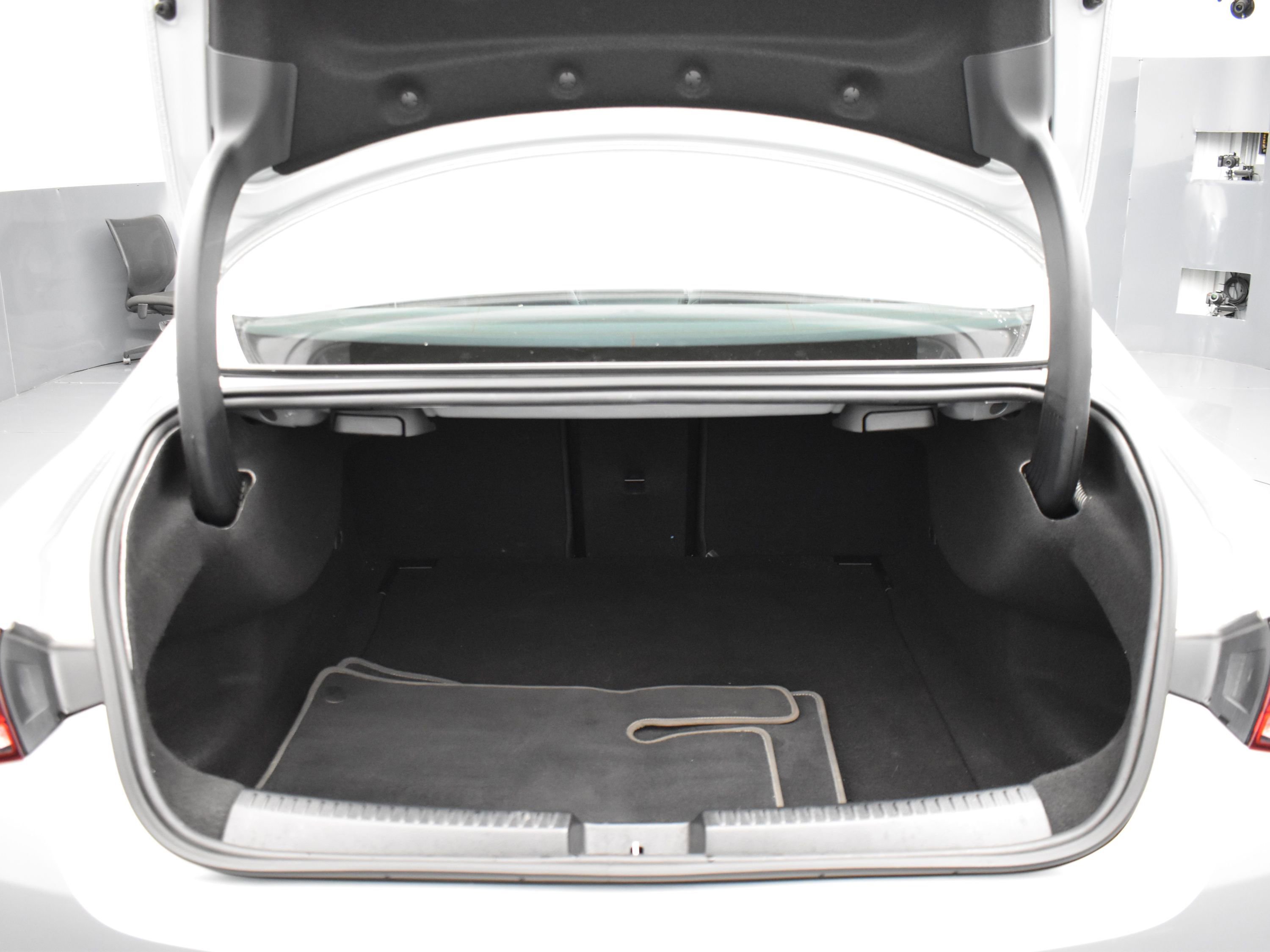 Used 2022 Mercedes-Benz CLA 250 4MATIC image 17