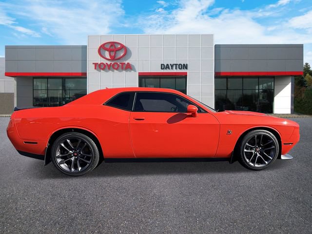 Used 2022 Dodge Challenger R/T Scat Pack w/ Driver Convenience Group RWD image 6