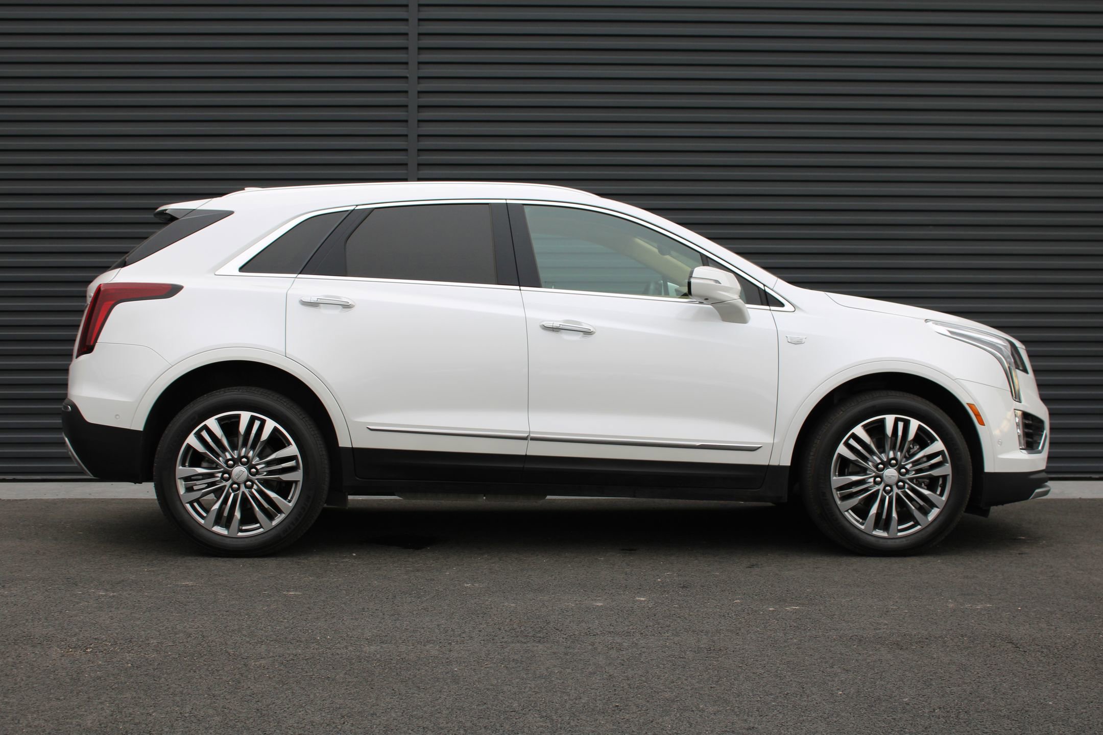 Used 2023 Cadillac XT5 Premium Luxury w/ Platinum Package image 4