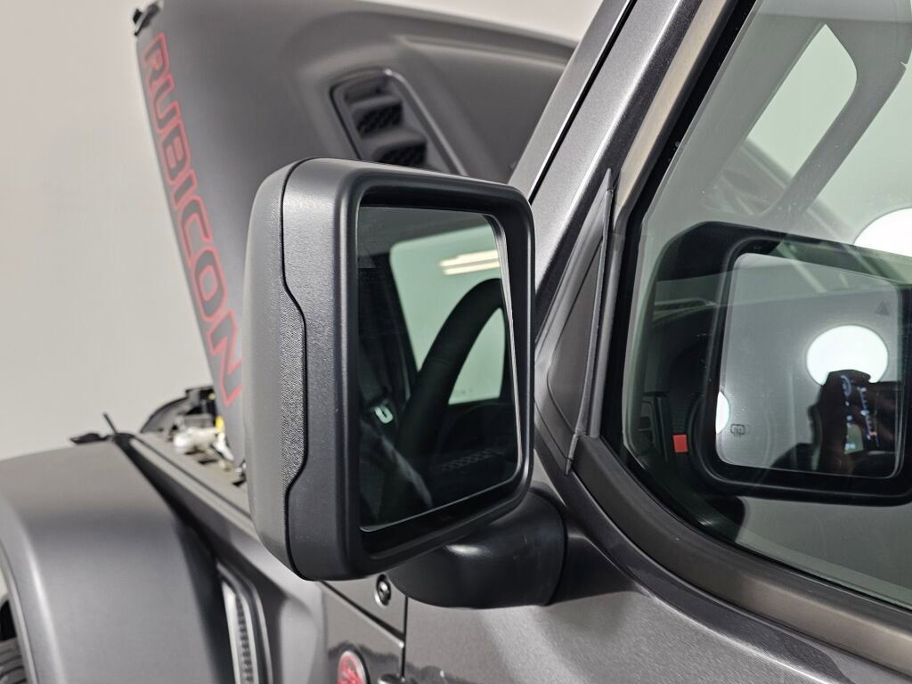 Used 2025 Jeep Gladiator Rubicon w/ Safety Group image 12