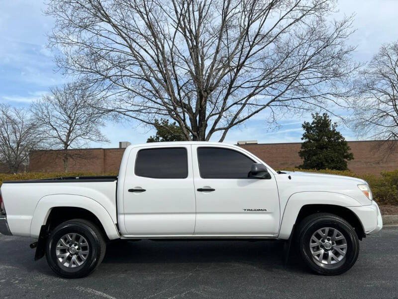 Used 2013 Toyota Tacoma PreRunner w/ SR5 Pkg RWD image 4